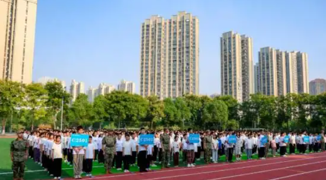 正悄然产生课堂内的改革与体育赛场的突破同样令人振奋